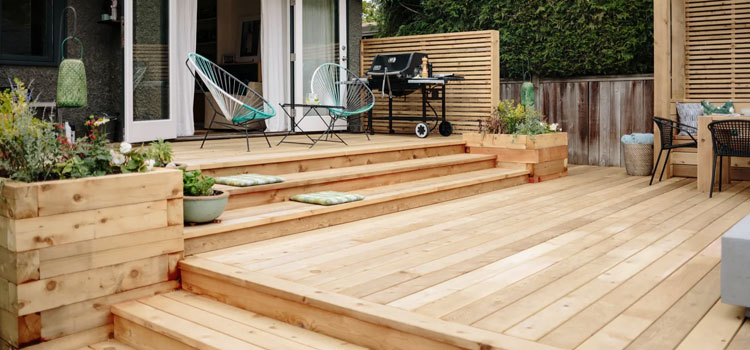 Cedar Decking Suppliers in La Puente, CA